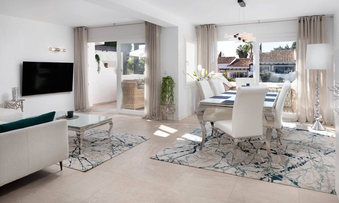 Marbella Apartment | Vivero de Marbella by Alfresco Stays
