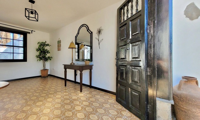 Las Arenas Apartment | Vizcaina - La Viña by TOR