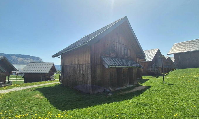 La Feclaz Ski Chalet | Votre Havre de Paix en Montagne - chalet 6 personnes avec piscine et sauna