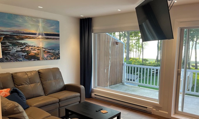 Saint-Romuald House | Vrbo Property