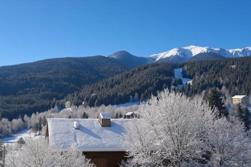 Saint-Pierre-dels-Forcats Apartment | Vue Cambre d'aze, Piste à 100 m