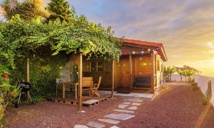 Icod el Alto Cabin | VV EL DRAGO IN FINCA ECOLOGICA LA ESPIRAL, NATURE, CALM, AND SEA VIEW