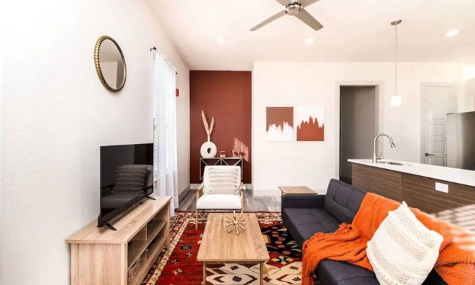 Fort Worth Condo | W. 7th - Private Balcony - Unique Copper Cavern