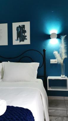 Nea Peramos Apartment | W Pearl Suite