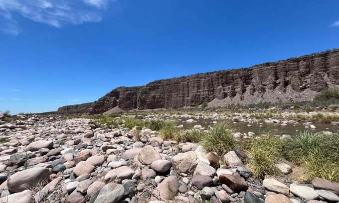 Cacheuta House | Wabi Sabi II House with pool and spectacular mountain view