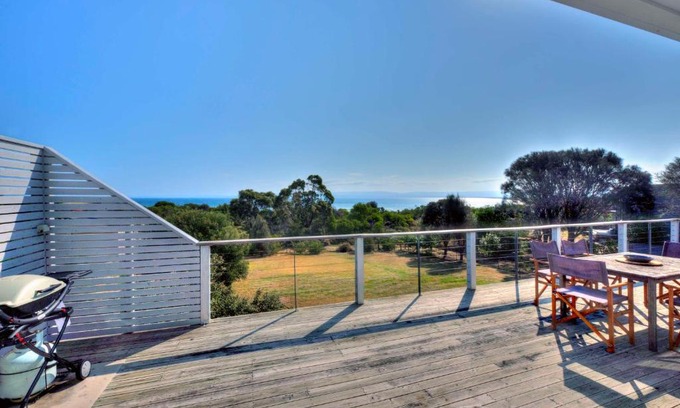 Coles Bay House | Waders