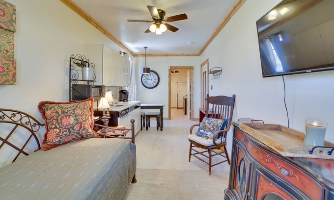 Wagoner Apartment | Wagoner Vacation Rental Studio ~ 3 Mi to Marina!