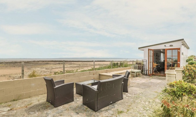 Southerness Cottage | Wagtail Cottage