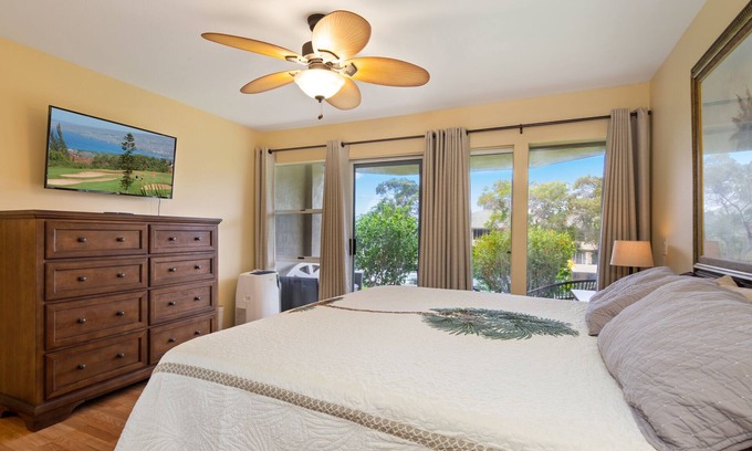 Waikoloa Condo | Waikoloa condo with amazing amenities! Close to beaches and golf courses.