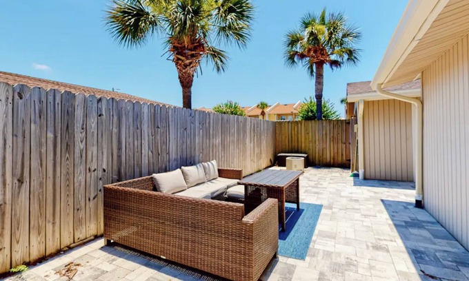 Frangista Beach Condo | Walk to beach! 2 bd/2ba! Located in Seascape!