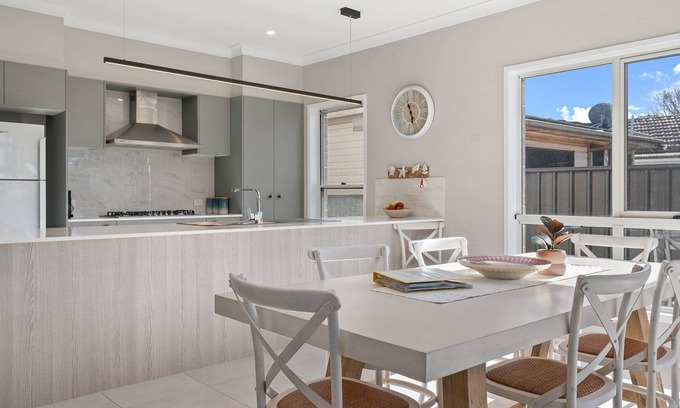 Umina Beach House | Walk to beach+ cafes