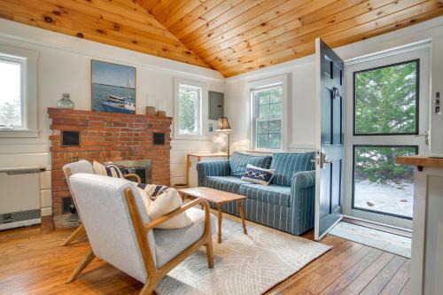 South Chatham House | Walk to Beach South Chatham Home