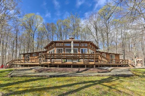 Gouldsboro House | Walk to Big Bass Lake Family Home with Deck!