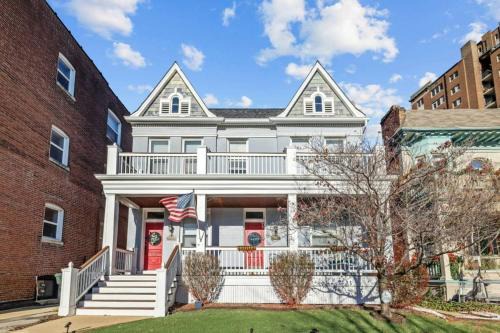 Central West End House | Walk to Forest Park Euclid Fire Pit Porch Swing