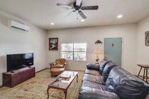 Jacksboro House | Walk to Historic Square Jacksboro Home with Yard