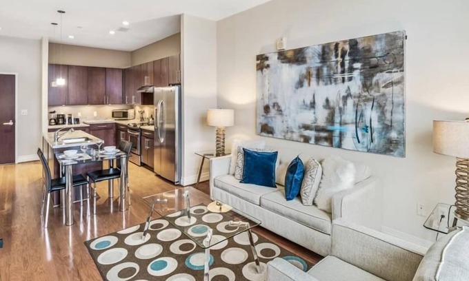 George Washington University Apartment | Walk to National Mall | Rooftop Grilling & Lounge | nr DuPot Circle