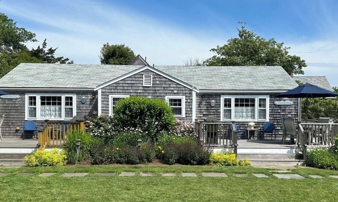 Nantucket Town Cottage | Walk to Town! Bike or Bus to Beach! Charming Cottage on Quiet, Private Lane