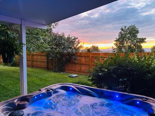 Ephrata House | Walnut Street Retreat with Hot Tub, 3 Bedrooms