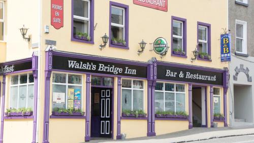 Newport Hotel | Walsh's Bridge Inn