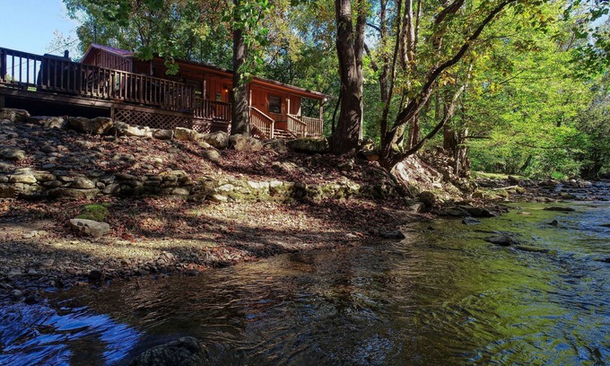Cosby Cabin | Wandering Creek - 2 Bedrooms, 1 Baths, Sleeps 6 Cabin by RedAwning