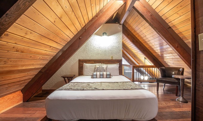 Ocean Shores Hotel | Wanderlust Inn