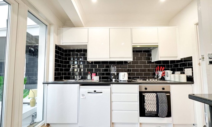 Greenwich House | Warland House London by Smart Corporate Stays