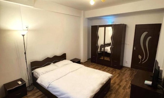 Bucharest City-Centre Apartment | Warm Place in Old Town