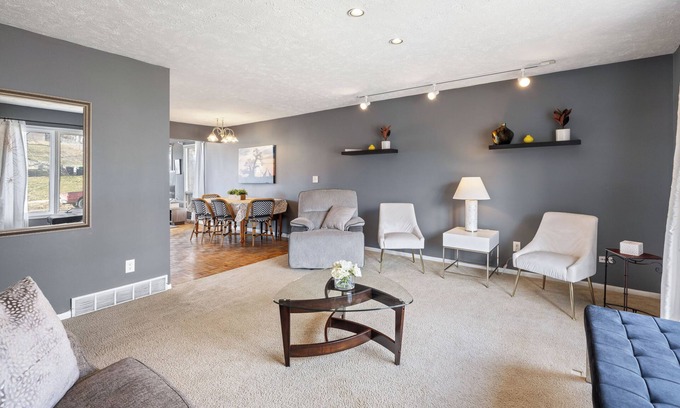 North Central Omaha House | Warren. Tranquil golf course views.