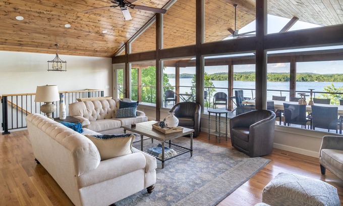 Prairie Creek House | Water Front Lake House On Waters Edge With Extra Large Hot tub & Outdoor Space.