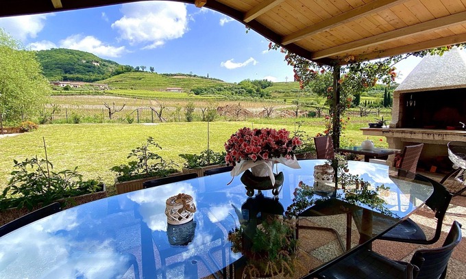 Negrar Apartment | Water Lily ~ Residenza La Palma Negrar di Valpolicella