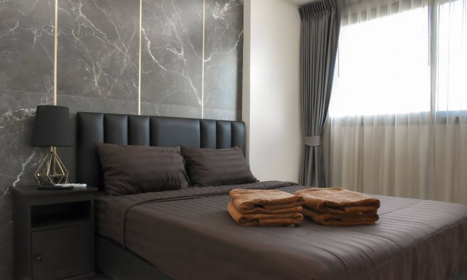Jomtien Condo | Water Park Premium Pool View Super Wi-fi ★