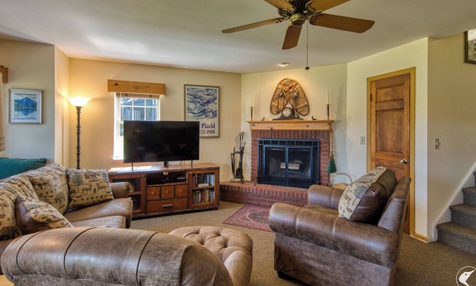 Lake Placid Condo | Water's Edge Condominium | Close to town!