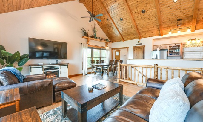 Carroll County House | Water-View Home Half Mile to Table Rock Lake