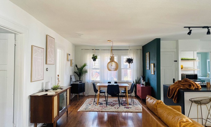 Des Moines House | Waterbury Bungalow