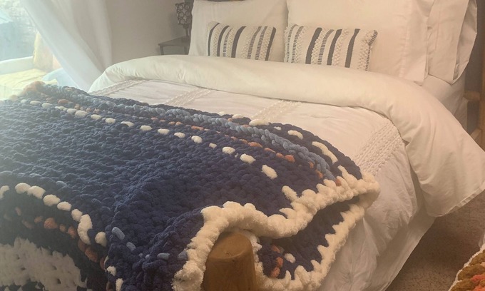 Newaygo Bed & Breakfast | Waterfront bed and Breakfast/you definitely do not want to miss a night here!