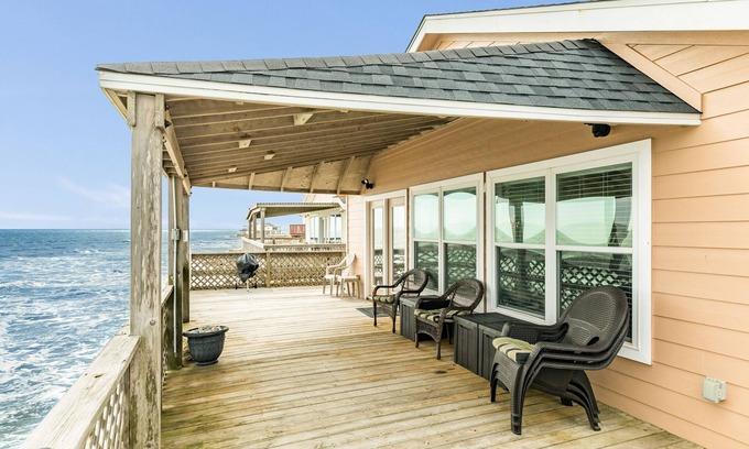 San Luis House | Waterfront.Breathtaking View.Great Fishing.Beautiful Home!