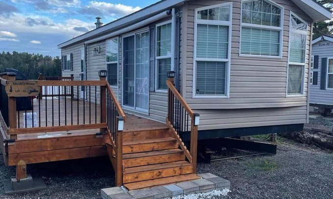 Nairn Centre RV Rental | WATERFRONT CAMPGROUND WITH PARKMODEL HOME