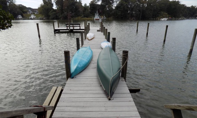 Lottsburg House | Waterfront estate - two residences, 6 beds, 4 kayaks, 1 sailboat, 6 charities