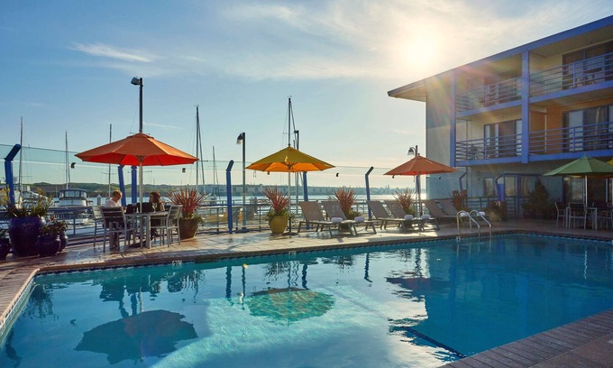 Jack London District Hotel | Waterfront Hotel, part of JdV by Hyatt