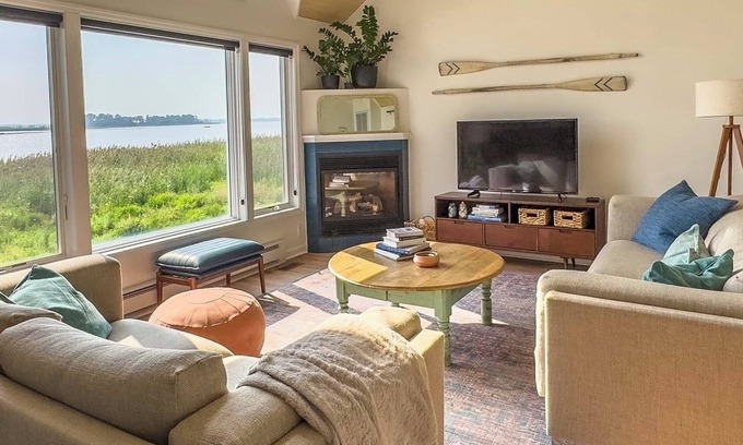 Prime Hook Beach House | Waterfront nature-lover's retreat on wildlife refuge in Prime Hook Beach
