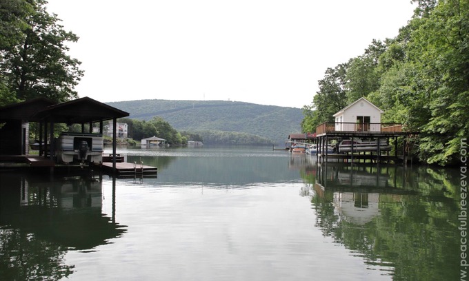 Smith Mountain Lake House | Waterfront Retreat with Kayaks, Dock & Family Fun in Serene Cove!