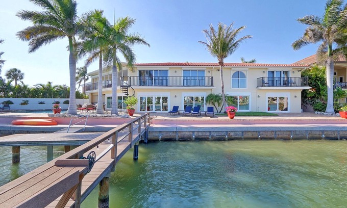 St. Petersburg - Clearwater House | Waterfront Views at Dolphin Watch with Heated Pool