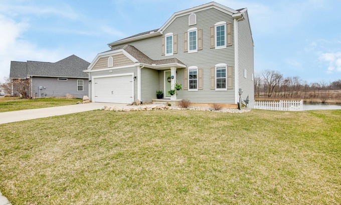 Saint Marys Saint Joseph County House | Waterview Retreat by Notre Dame! *Dog friendly!