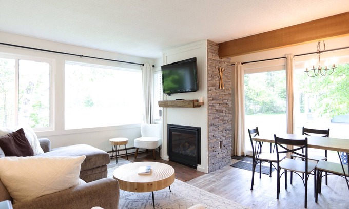 Waterville Valley Condo | Waterville Valley Condo across from Town Square! (SS7V)