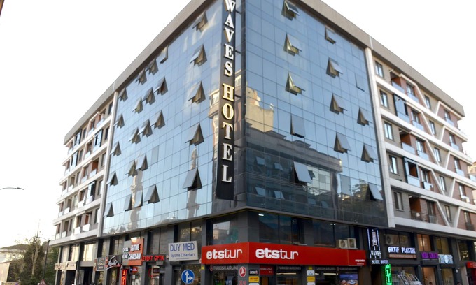 Avcilar Apartment | Waves Hotel