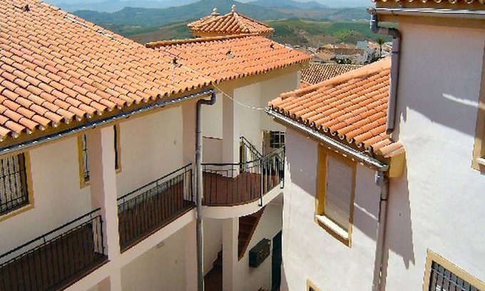 Villanueva de la Concepcion Apartment | Well priced apartment for six with air-con, wifi near village centre.
