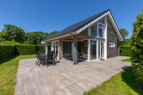 Burgh-Haamstede House | Welcome in - Vrijstaande vakantiewoning De Zonnestraal met ruime tuin - Burgh Haamstede