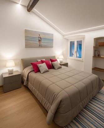 Rapallo Apartment | WELCOME RIVIERA Mazzini 77 appartamento lusso nel centro di Rapallo,WIFI, condizionamento in ogni stanza, attrezzato con tutto quello che serve in una casa, per un soggiorno da favola, parcheggio a pagamento 15euro al giorno da prenotare in anticipo