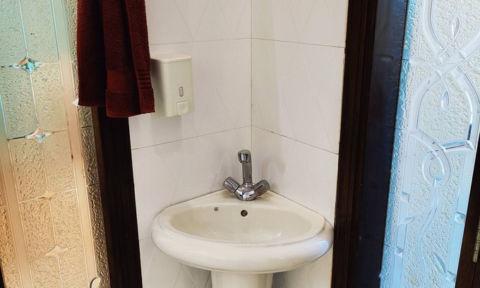 Karachi House | Welcome to Home Away from Home! Our space is the perfect retreat for your stay.