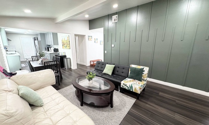 Southwest Anaheim House | Welcome to Our Vacation Home near Disneyland